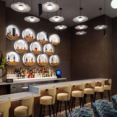 Hampton Inn By Hilton New York Times Square Esterno foto